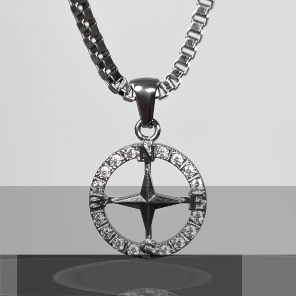 Cardinal Star Pendant (Silver) – LOVII Pendants photo 1