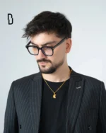CHRISTOPHER HALFMOON PENDANT (GOLD) – Xoran The Dark 2