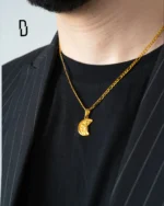 CHRISTOPHER HALFMOON PENDANT (GOLD) – Xoran The Dark 3