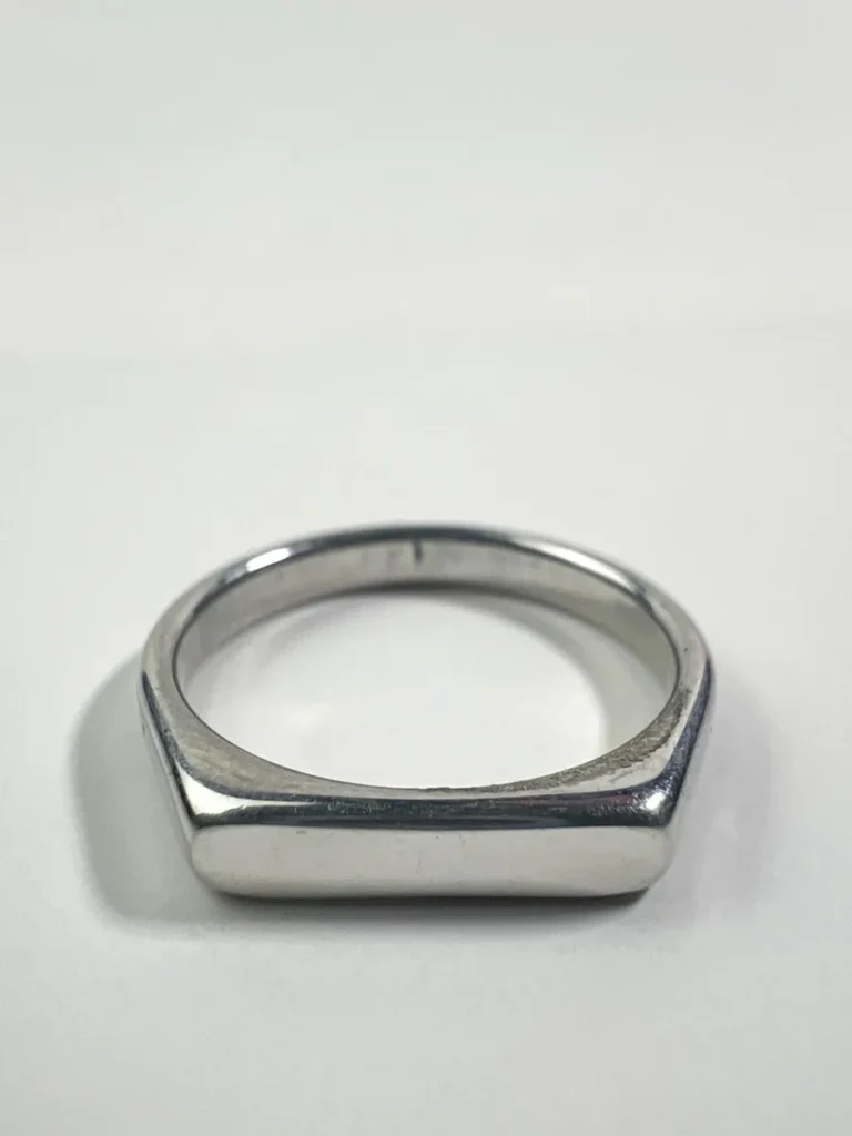 Bar Signet Ring (Silver) – LOVII Rings photo 2