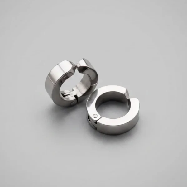 Classic Earrings — Tiara 1