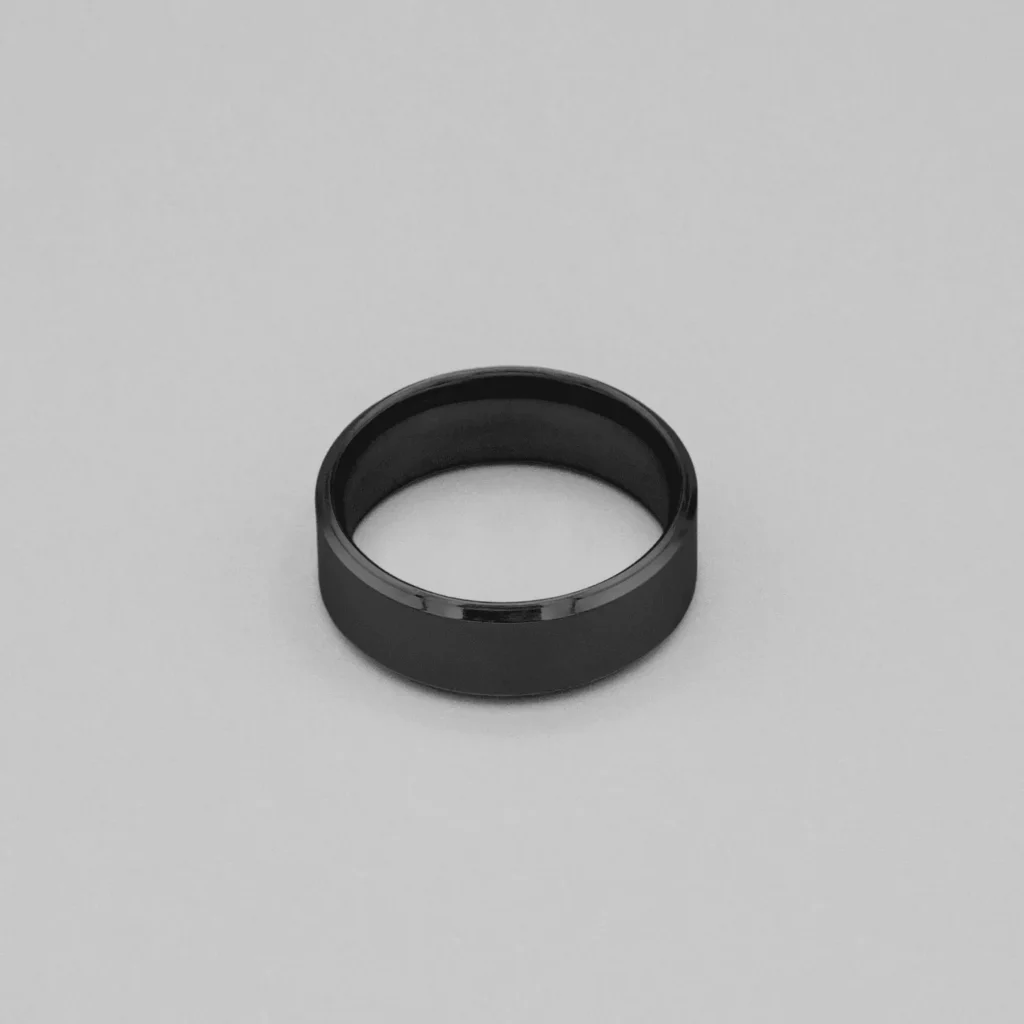 Classic Ring (Black) — Tiara 1
