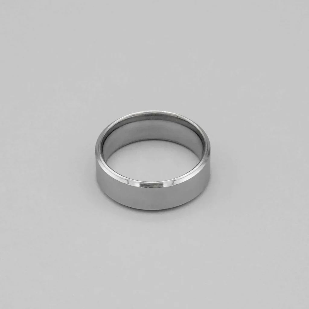Classic Ring (Silver) — Tiara 1