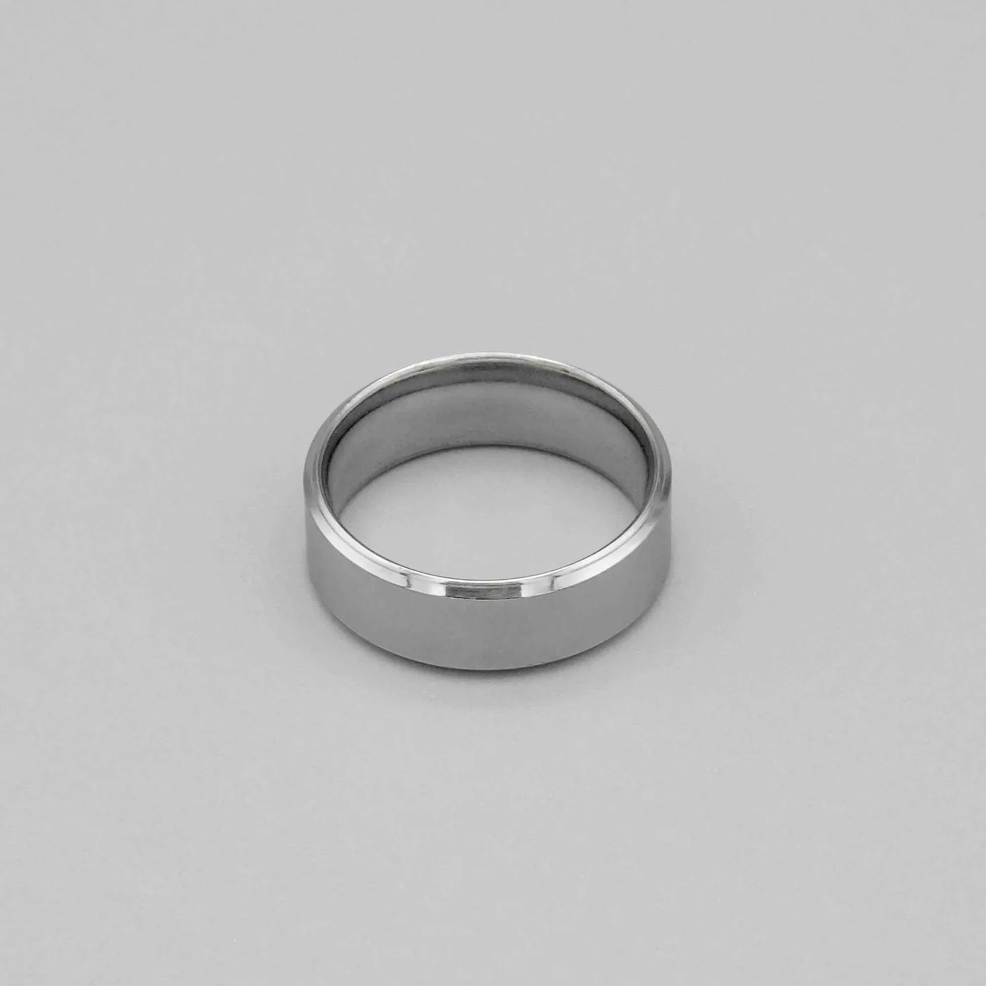 classic-ring-silver-01 Classic Ring (Silver) — Tiara 1