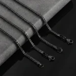 Foxtail Chain (Black) — Tiara 2