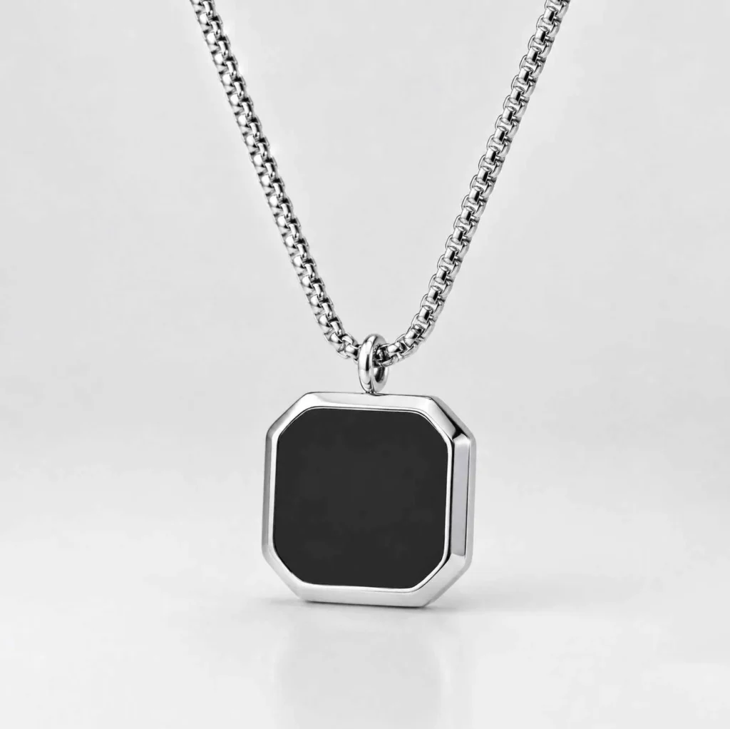 Square Onyx — Tiara 1