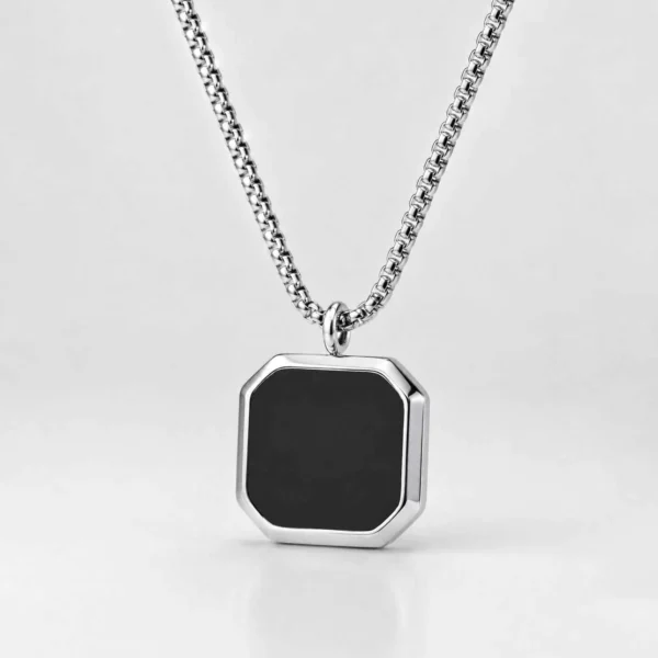 Square Onyx — Tiara 1